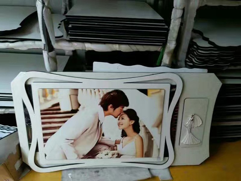 Laser cutting machine photo 4