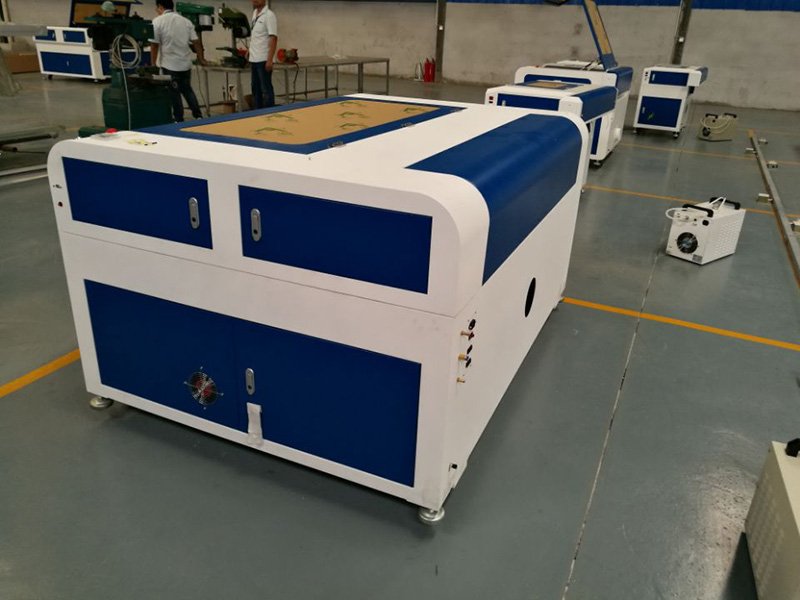 Laser cutting machine photo 5