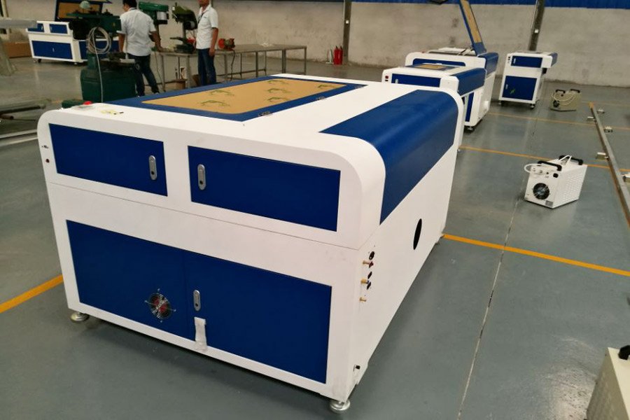 Versign CNC CO2 laser cutting machine 130x90cm working size blue color