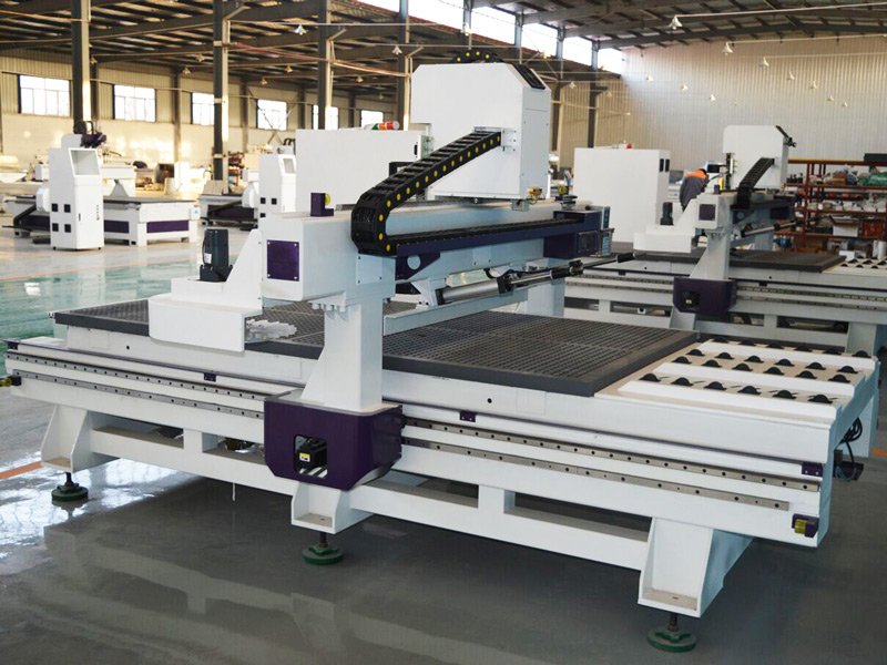 Versign CNC ATC Router with circle tools magazine package